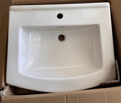 PROFLO PF7001WH Otter Creek 24'' Rectangular Vitreous China Pedestal