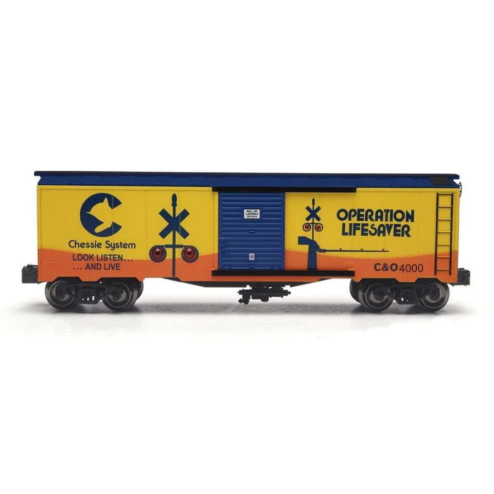 Menards  O-Gauge  Chessie Box Car w/ flashing lights - New Release - Image 2 of 2