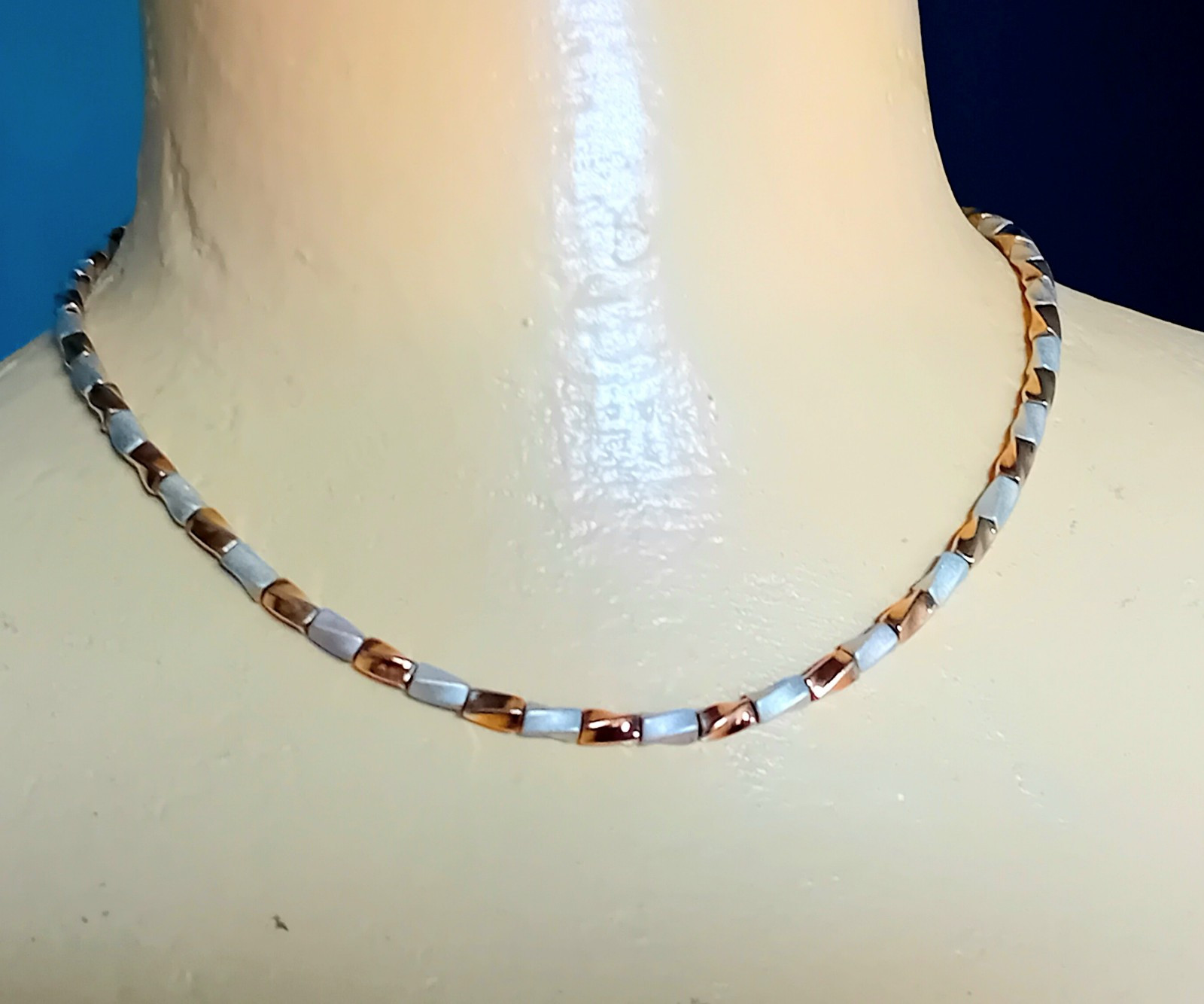 42cm Gold Silver Beaded Necklace Elegant Statement Piece Ref A198