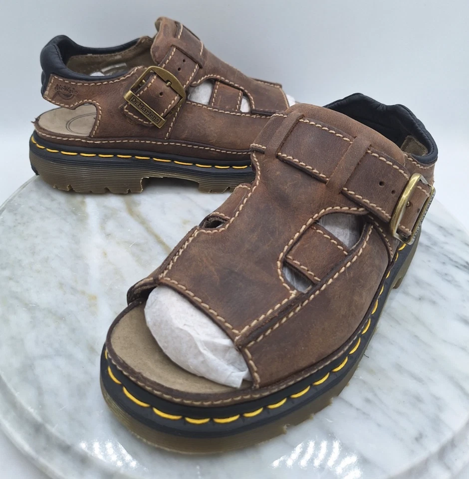 Magníficas sandalias de cuero vintage Dr Martens 5A26 hechas en Inglaterra mujeres 8 hombres 7 Foto 3 de 4