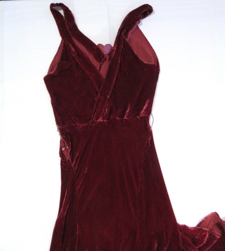 ANTICO ABITO VINTAGE ANNI 30 ROSSO TAGLIO SBIADITO SETA VELLUTO SCHIENA BASSA ABITO MED. GRANDE F7 - Foto 18 di 21