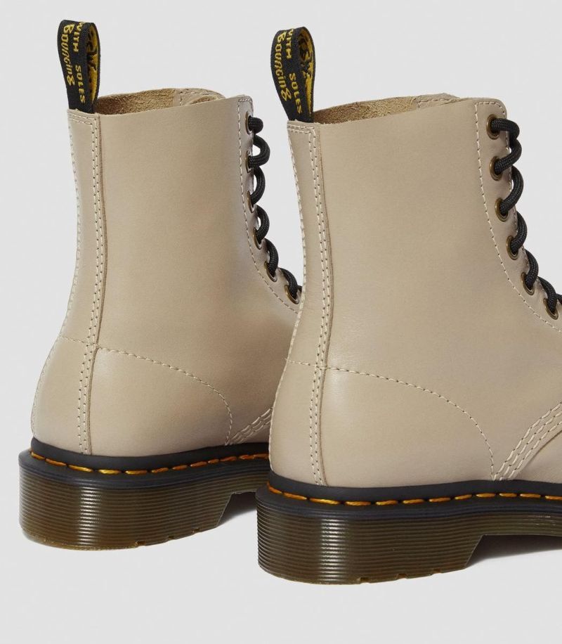 Dr Martens 8 Loch 1460 Natural Wanama Soft 24991216 Classic Doc | eBay