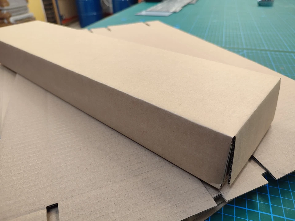 Corrugated Cardboard Number Plate Postal Packaging Boxes Flat Pack 25mm & 50mm - Image 4 of 4