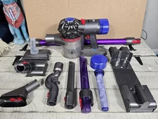 Dyson SV10 V8 Animal Pro Cordless Vacuum - New Battery, Roller Head and Filters!
