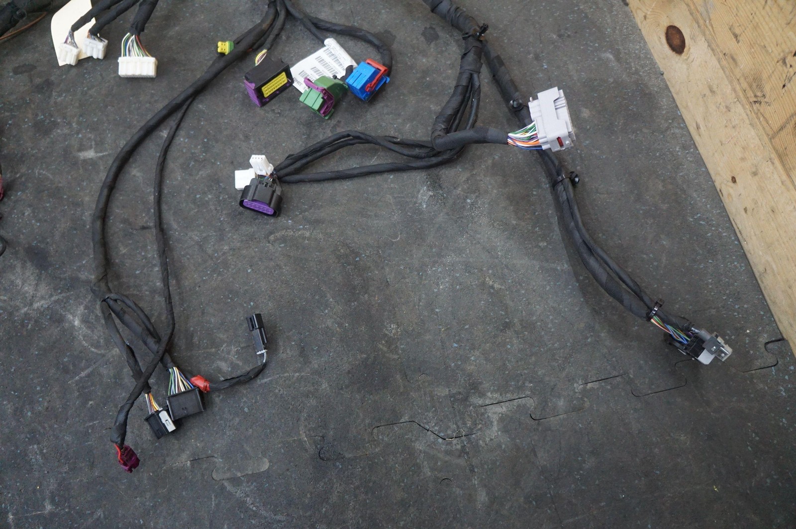 Dashboard Dash Wire Wiring Harness OEM 338455 Ferrari 488 Challenge 2019