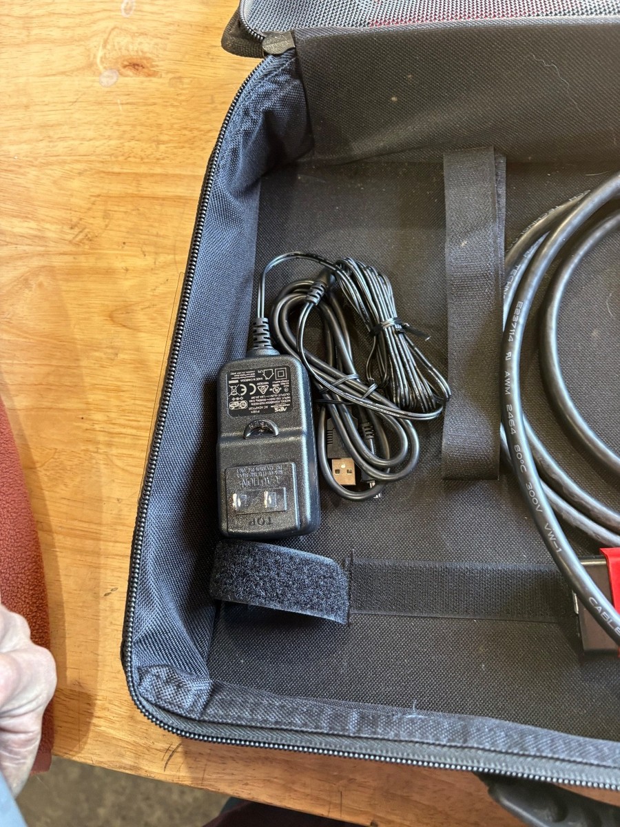 Snap-on Solus Legend EESC336 Diagnostic Scanner w/ Case-Cables-all