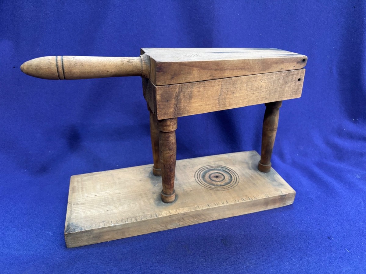THE BEST ANTIQUE PRIMITIVE WOODEN LEMON PRESS SQUEEZER KITCHEN PANTRY TOOL  STAND
