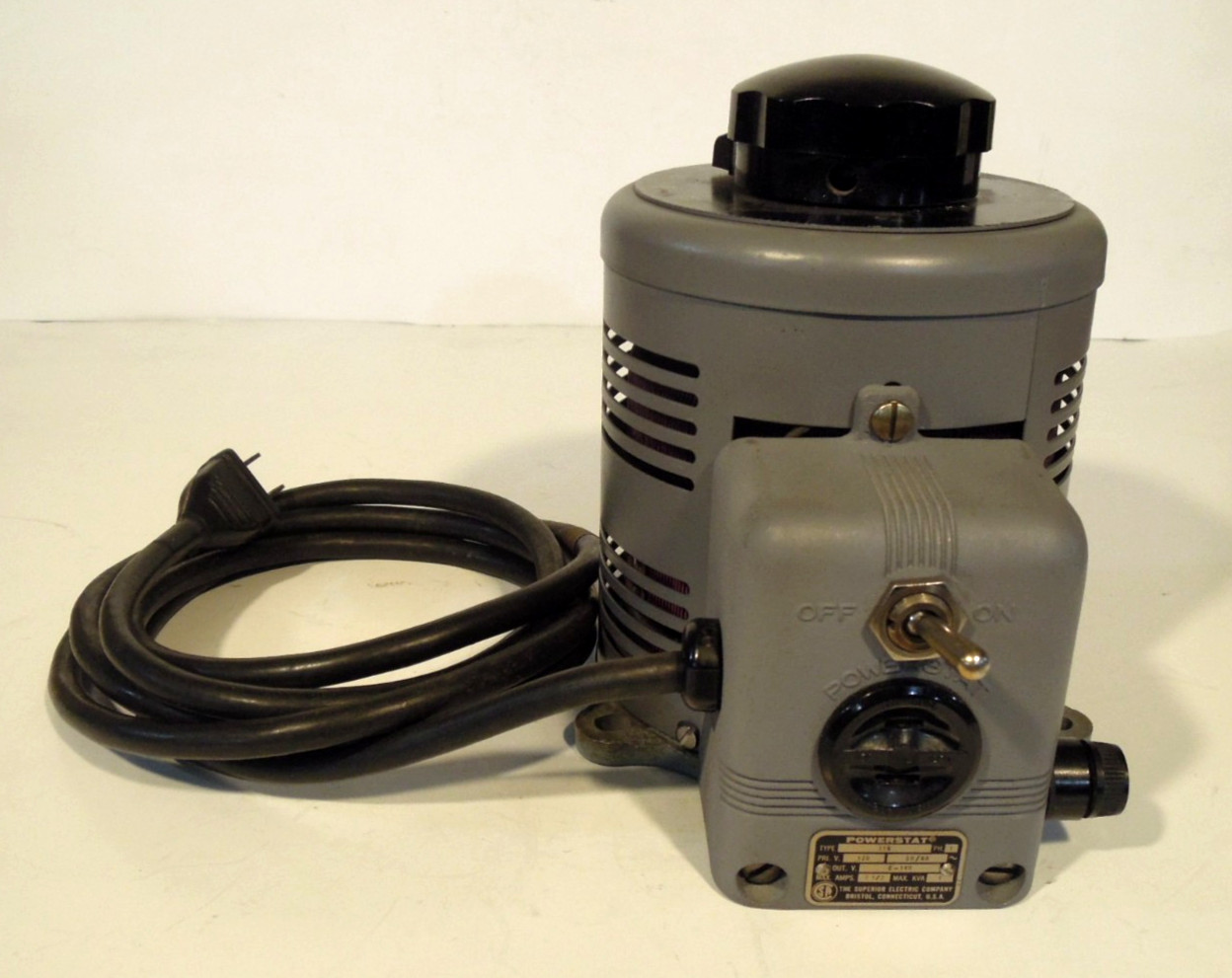 POWERSTAT Type 116 Superior Electric Variac Autotransformer 7.5A 0-140 VAC