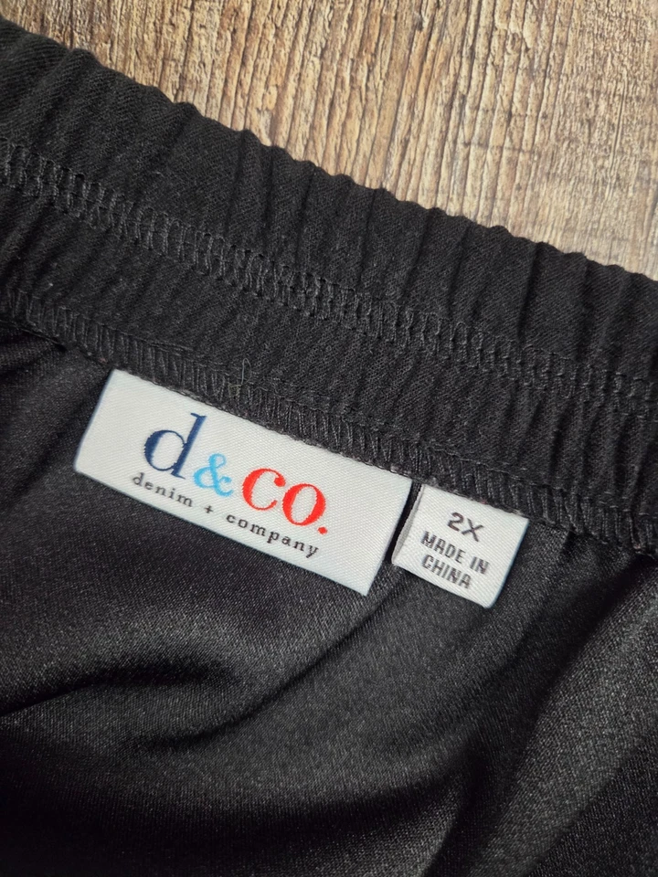 Denim + Company Black Faux Suede Tiered Long Women's Plus Size Skirt 2X - Image 2 of 4