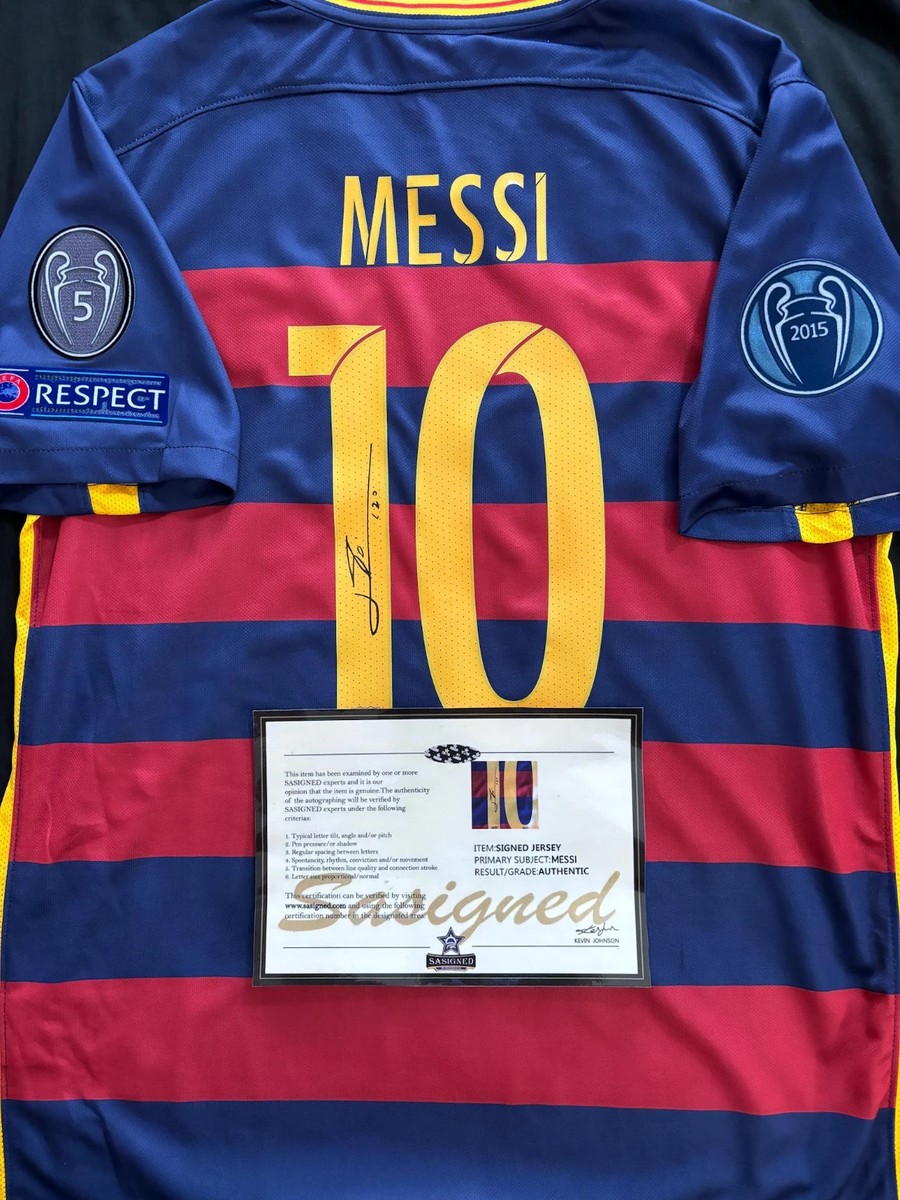 FC Barcelona キャプテンマーク Messi Lionel Messi Official FC Barcelona Signed and Framed Branded