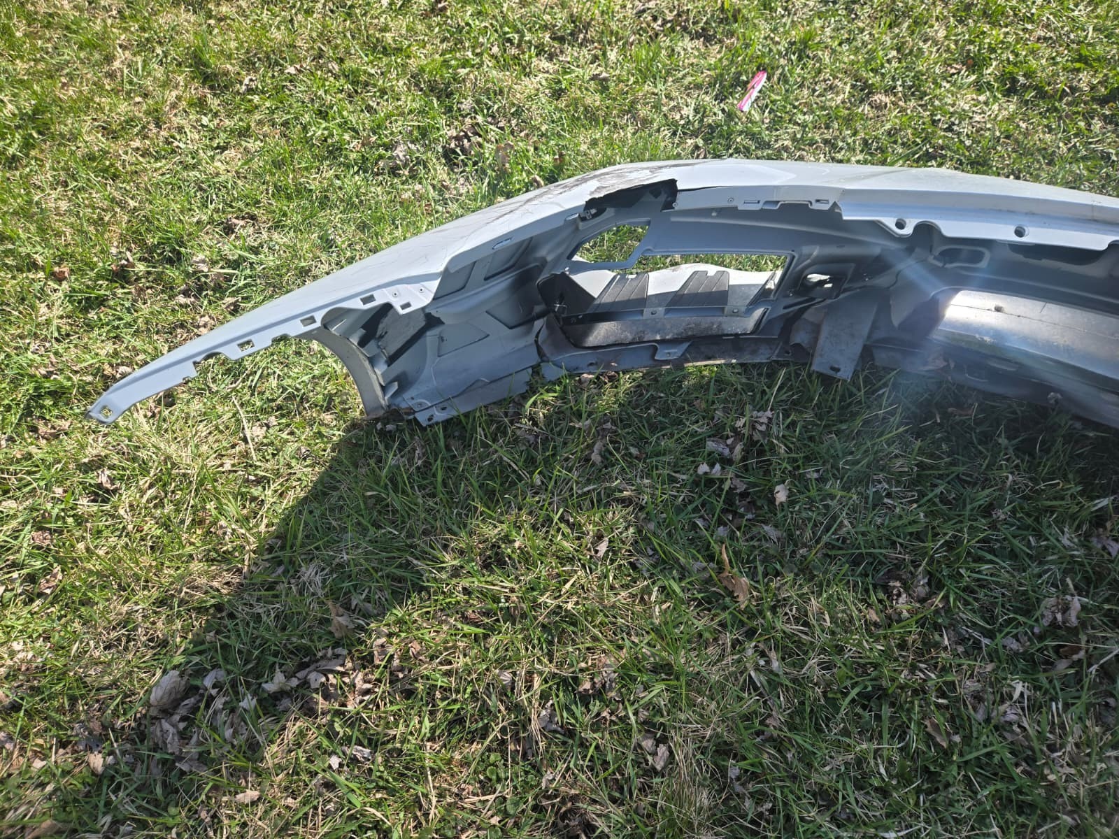 2015 2016 Lamborghini Huracan LP580 DAMAGED FRONT BUMPER COVER OEM 4T0807437G