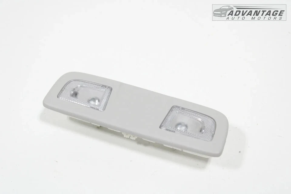 Chevrolet Traverse 2018-2023 techo superior trasero cúpula luz lámpara OEM Foto 2 de 4