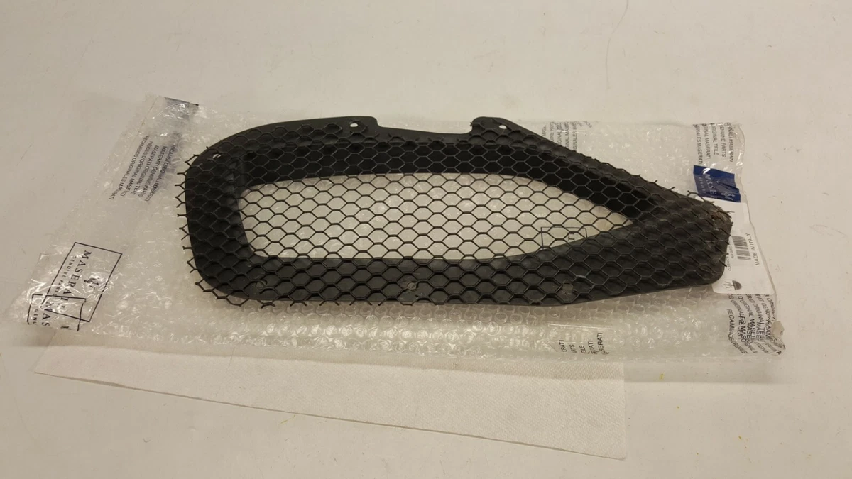 MASERATI PASSENGER RIGHT LOWER MESH GRILLE 670039307 OEM | eBay 