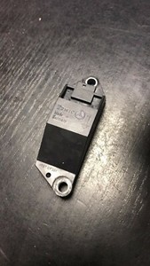 Mercedes Benz W211 E220 CDI Crashsensor A0018209326