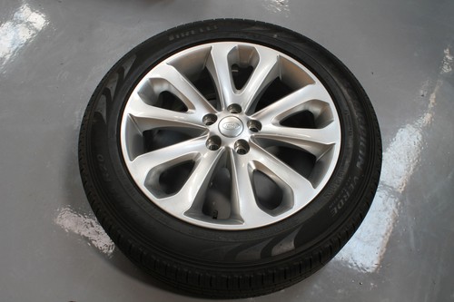 Genuine OE 20" Style 502 Range Rover Wheels with Pirelli Scorpion Tyres Set of 4