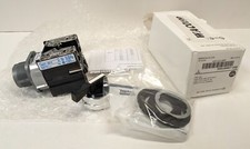 ALLEN BRADLEY 800T-J19KE775XX Selector Switch New