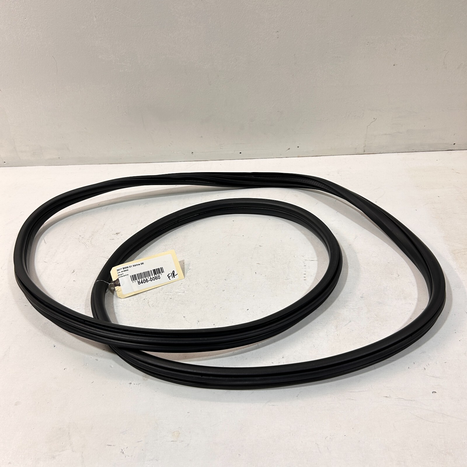 BMW X1 F48 Xdrive20i 2017 RHD Front Right Door Rubber Seal Weather 