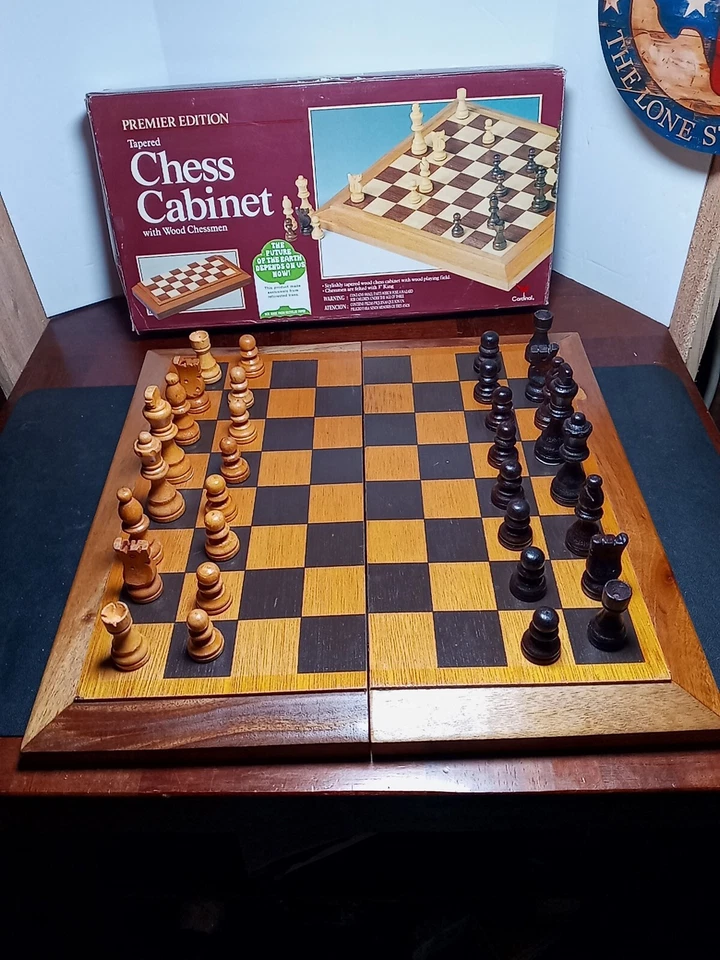 Ajedrez Cardinal Grandmaster 1981 vintage con piezas y tablero Staunton sólidos Foto 2 de 4