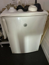 Zanussi White Table Top Mini Fridge Freestanding Single Door 1 Drawer pick up