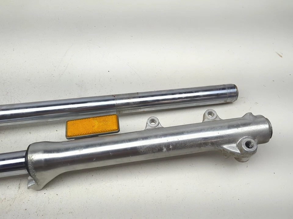 Par de conjunto de garfo dianteiro esquerdo e direito Yamaha Virago XV750 81-97 3JK-23102-13-00 - Imagem 3 de 4