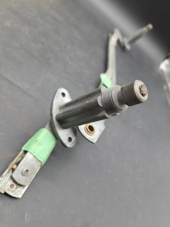 Jeep 1960 limpiaparabrisas transmisión Trico 89988-14 Gladiator Willys Wagoneer  Foto 2 de 4