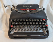 1939 Remington Model 5 Portable Typewriter in Very Good Condition thumbnail