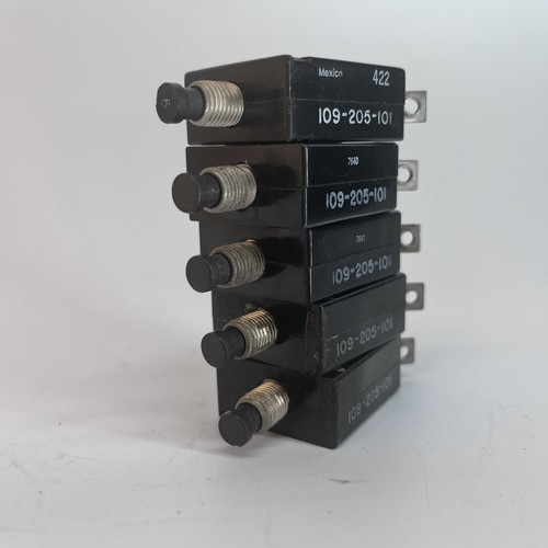 109-205-101 | Piper PA-31P Navajo - CIRCUIT BREAKER