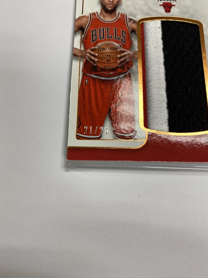 2016-17 National Treasures Denzel Valentine Rookie Jumbo Materials LOT (2) - Image 3 of 4