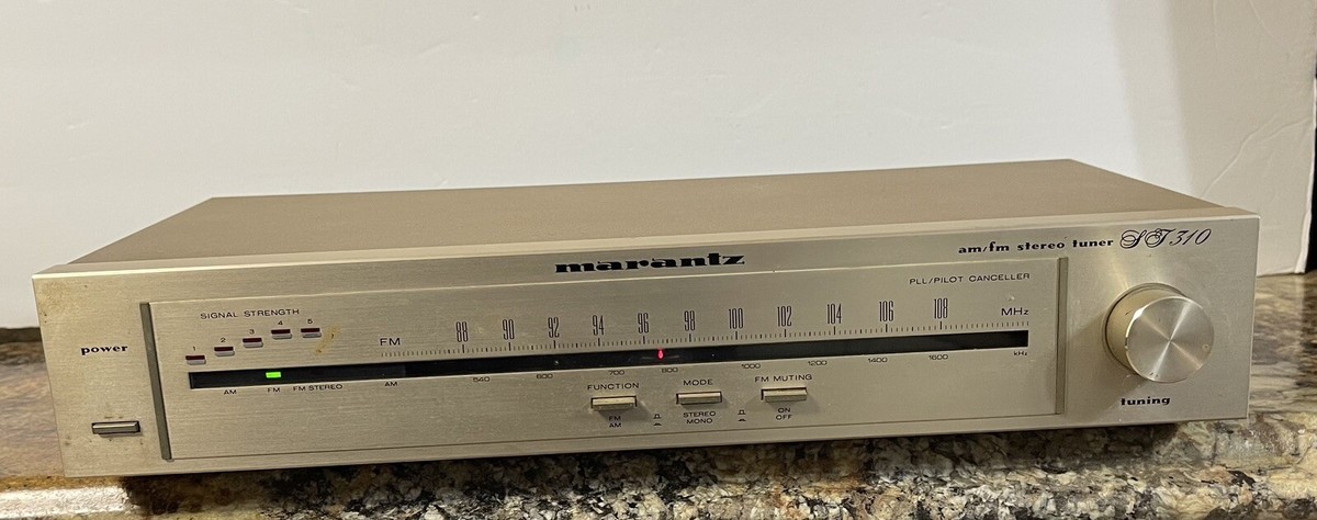 Vintage Marantz Gold Series ST-310 AM/FM Stereo Tuner Radio