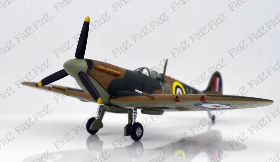 Supermarine Spitfire Mk.V RAF Dunkerque 1/72 diecast plane aircraft model - Image 4 of 4