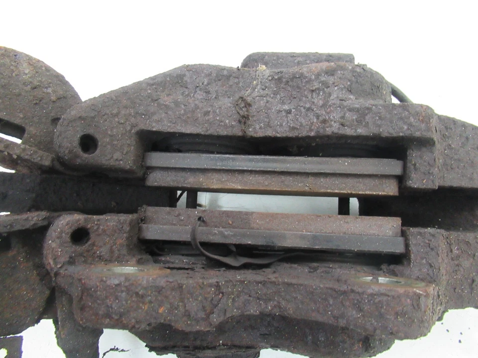 Pinça de freio traseira direita BENTLEY BROOKLANDS 1996 - Imagem 3 de 4