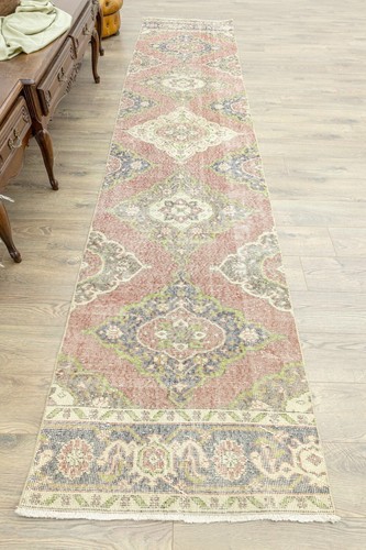 Vintage Turkish Oushak Runner – Organic Wool – Muted Coral Tones – 2'8" x 12'10" - Picture 4 of 13