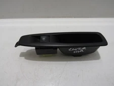 RENAULT CAPTUR 2013-17 NEARSIDE LEFT REAR DOOR WINDOW SWITCH 254218614R    S8040
