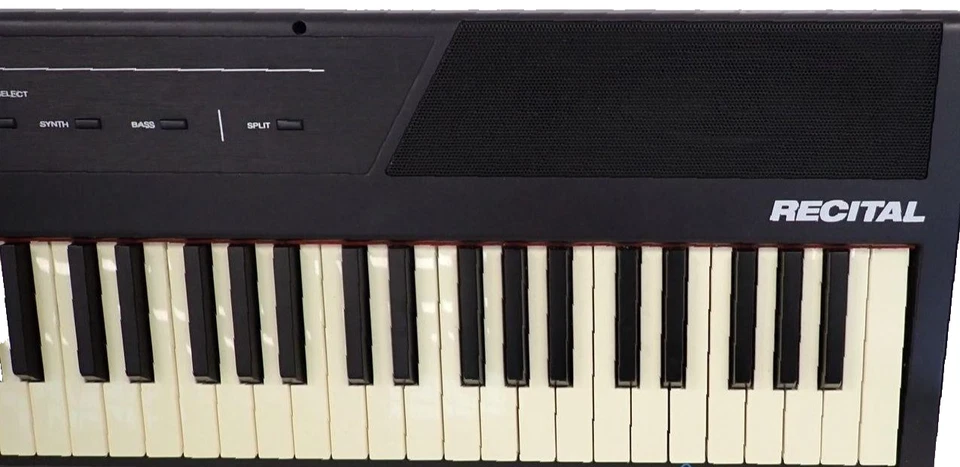 Alesis Recital 88 teclas Hammer-action digital escenario piano/teclado funcionando "bonito" Foto 4 de 4