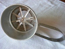 Foley Mehlsieb mit Quetschgriff - Patent # 2326751 - EUC