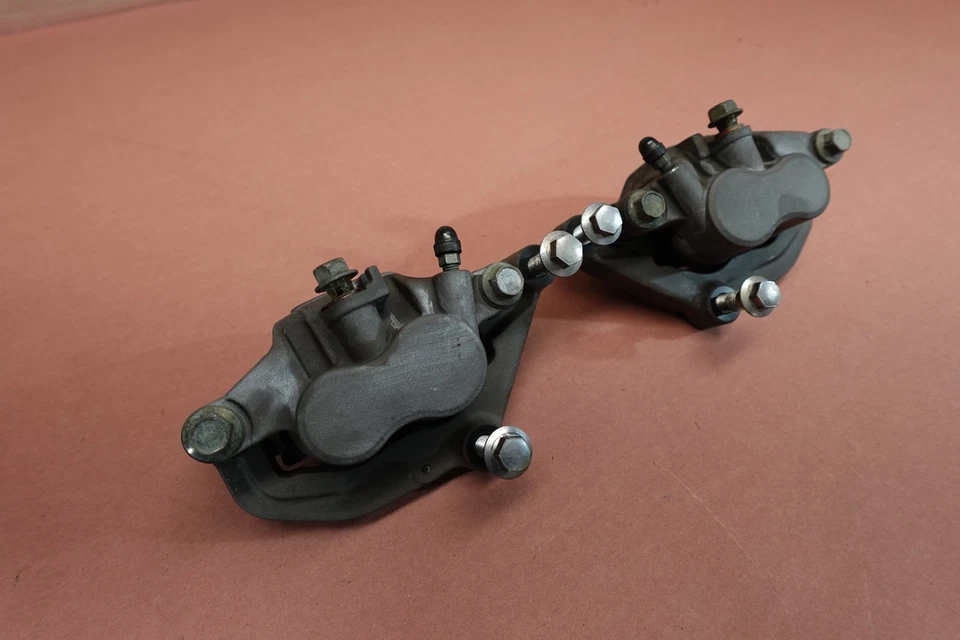 1999-2009 Yamaha V-Star 1100 V Star XVS1100 Front Brake Calipers - Image 2 of 4