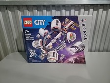 LEGO 60433 Modular Space Station City 1097 PCS