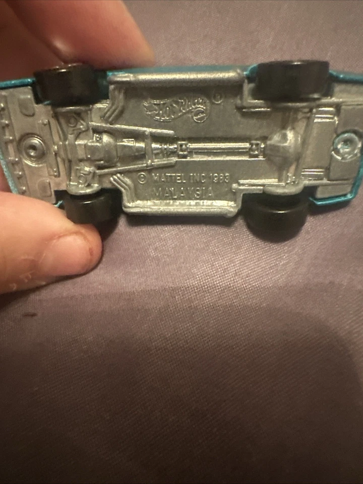 Vintage 1983 Hot Wheels Camaro Z-28 - Image 4 of 4