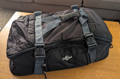 Eagle Creek gear hauler - includes stowable backpack straps