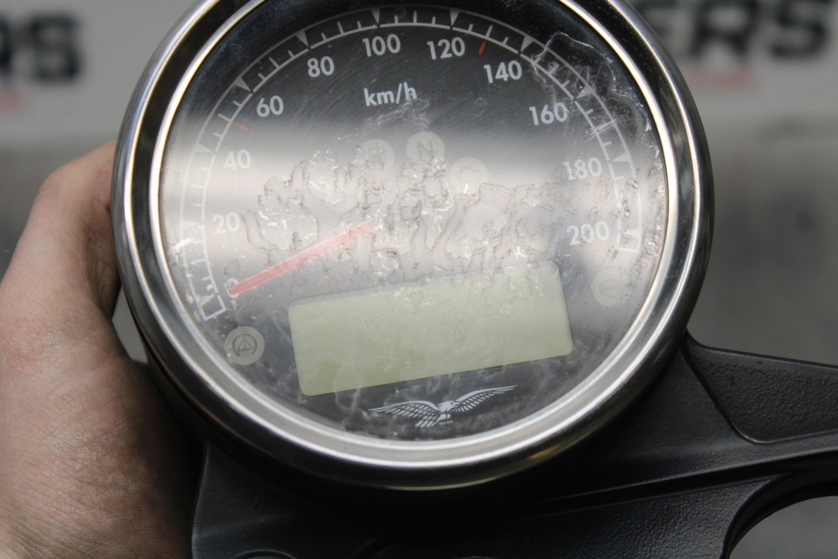 19 MOTO GUZZI V7 III 3,984KM!! SPEEDO GAUGES DISPLAY CLUSTER
