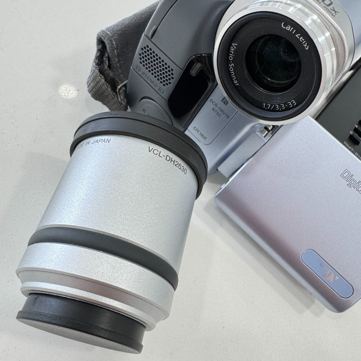 【P2023】 SONY Handycam DCR-TRV18 ソニー P2023】 SONY Handycam DCR-TRV18 ソニー