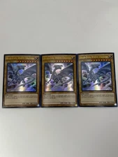 YUGIOH: 3x Blue-Eyes White Dragon MVP1-EN055 MVP1-ENSV4 Ultra Rare Near Mint