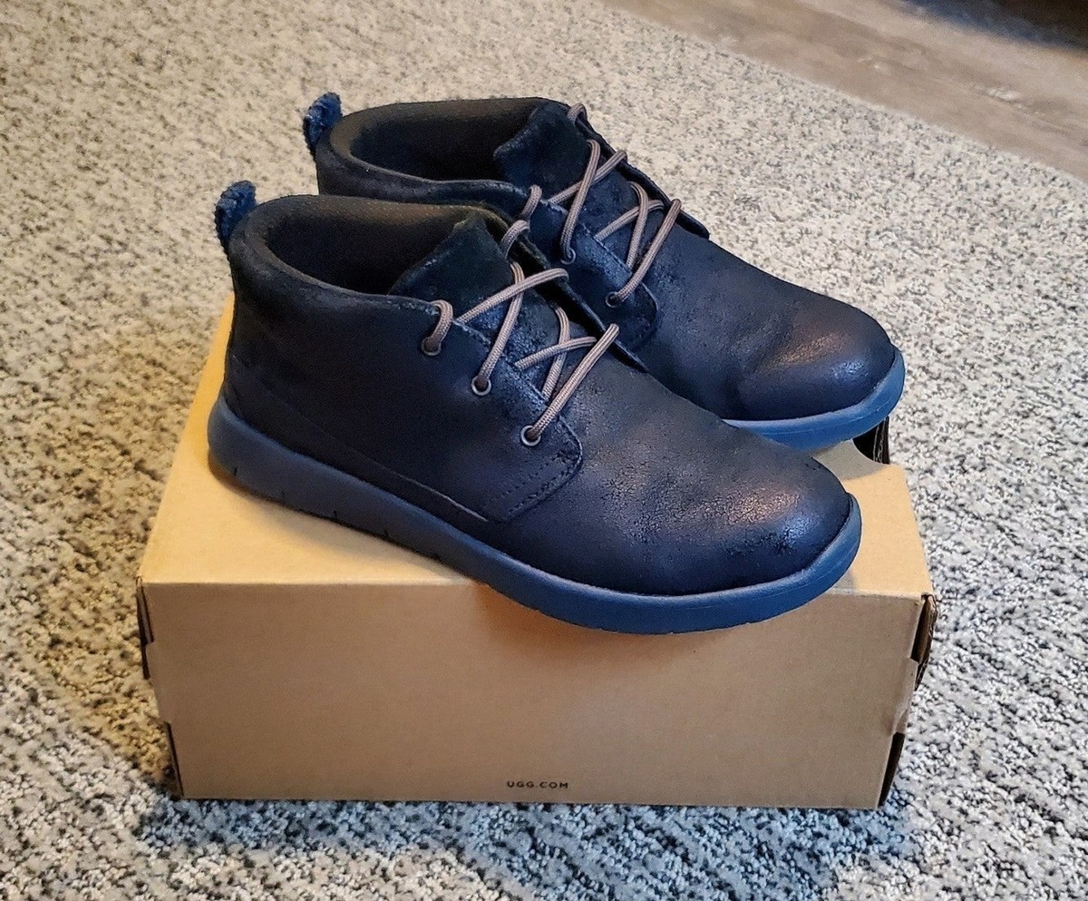 ugg canoe chukka