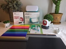 BRAND NEW CRICUT JOY FACTORY BOX +  4 Vinyl R...