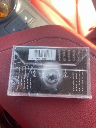 Ozzmosis - Ozzy Osbourne Cassette 1995 SEALED NEW Hype Sticker FEW SMALL CRACKS - Picture 6 of 18