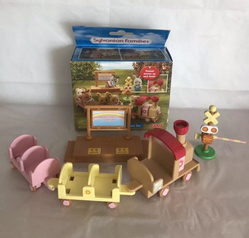 Sylvanian Families FLAIR VINTAGE BABY 