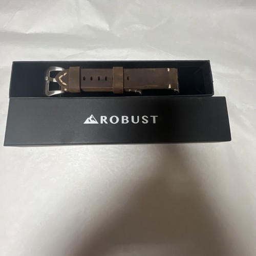 Robust leather Apple Watch Band new in box