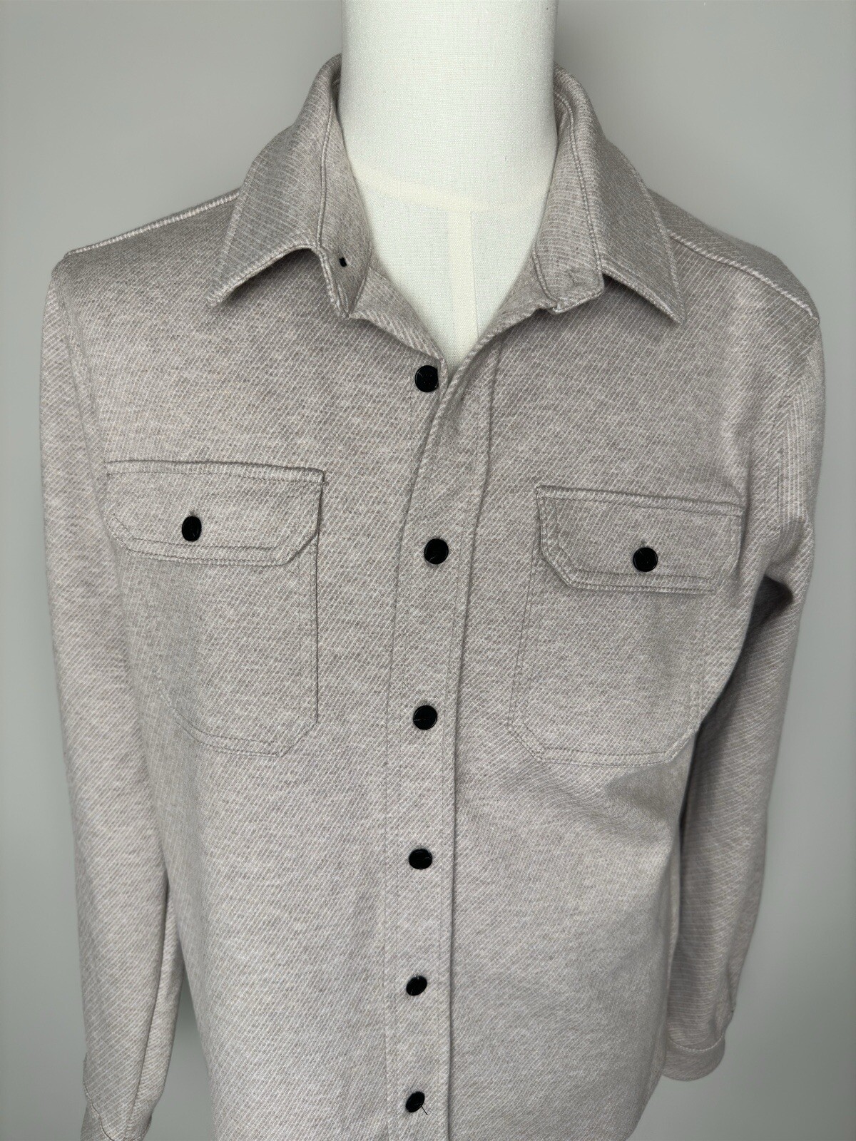 Men’s Medium Blank NYC Button Down Collared Sweat… - image 3