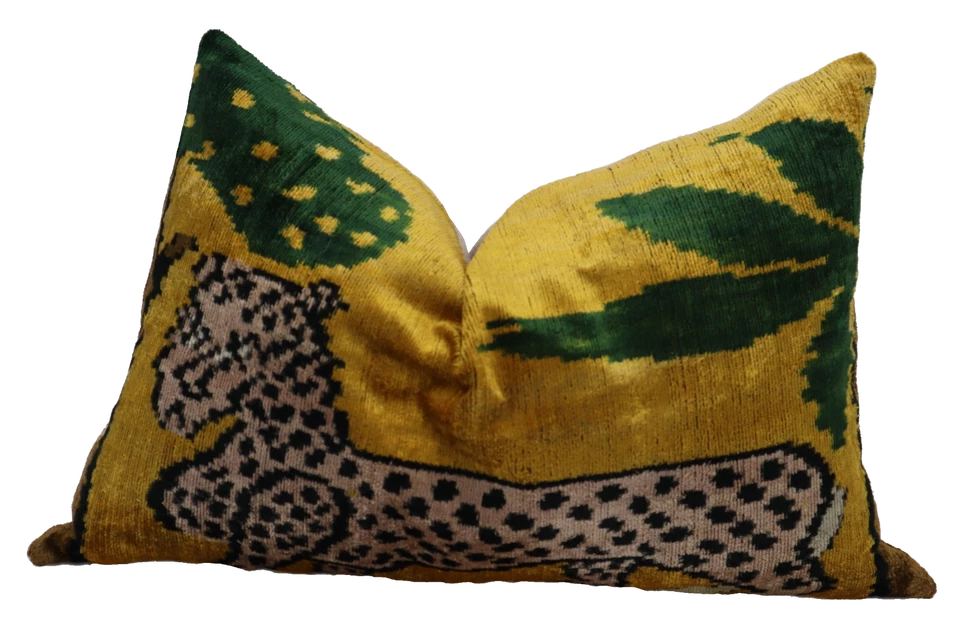 Handmade Silk Velvet Feather Insert Throw Pillow Gold 16 x 24 in (40 x 60 cm) - Image 3 of 4