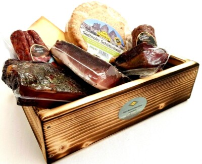 Geschenkkiste - 7 x Genuss aus Italien -  Viktor Kofler-Speck&Co
